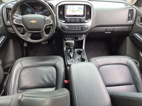 Used 2019 Chevrolet Colorado ZR2 w/ ZR2 Midnight Special Edition AWD/4WD image 17