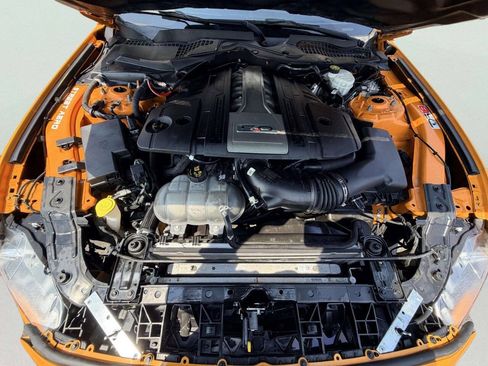 Used 2018 Ford Mustang GT RWD image 13