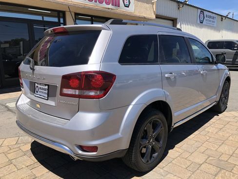 Used 2018 Dodge Journey Crossroad AWD/4WD image 2