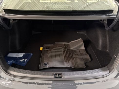 Used 2026 Toyota Corolla LE FWD image 12