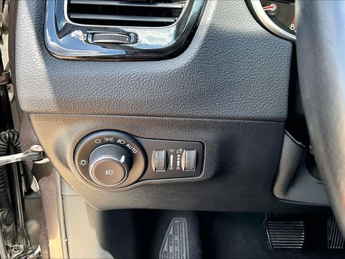 Used 2020 Jeep Compass Limited AWD/4WD image 64
