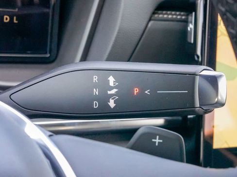 Used 2026 GMC Terrain Elevation image 36