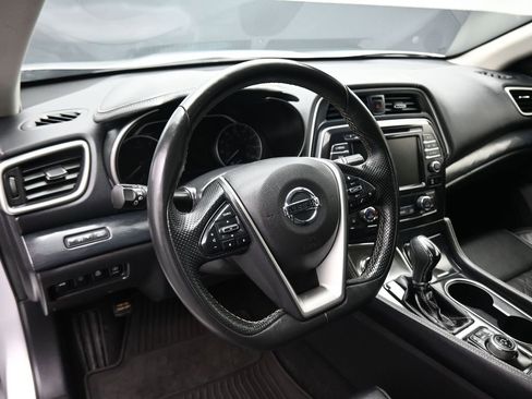 Used 2020 Nissan Maxima Platinum w/ Sport Mat Group image 13