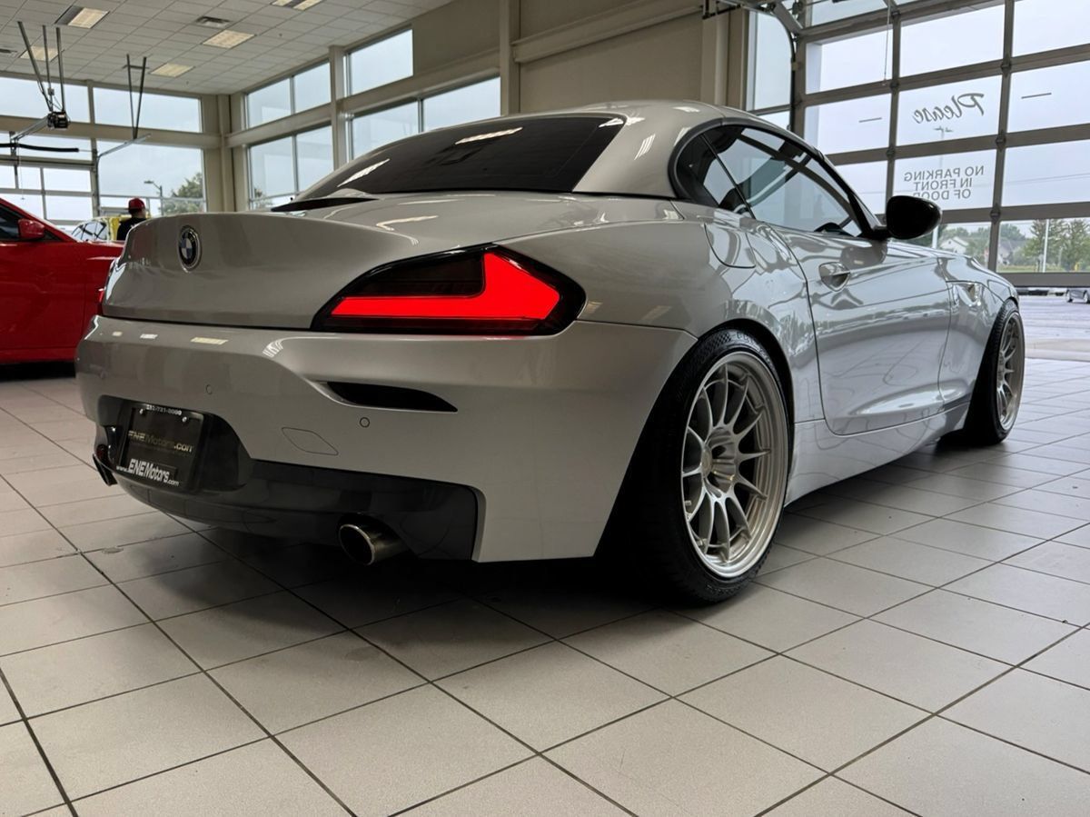 Used 2013 BMW Z4 sDrive35i RWD image 59