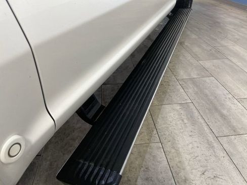 Used 2016 Ford F150 Platinum w/ Technology Package image 39