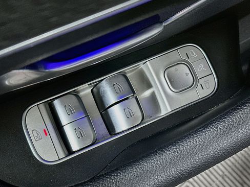 Certified 2024 Mercedes-Benz GLE 350 4MATIC image 18
