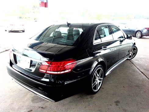 Used 2015 Mercedes-Benz E 350 4MATIC Sedan image 5