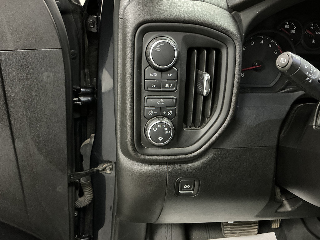 Used 2023 Chevrolet Silverado 1500 Custom w/ LPO, Dark Essentials Package AWD/4WD image 11