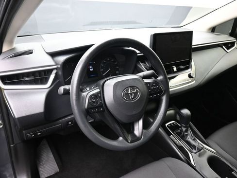 Used 2023 Toyota Corolla LE FWD image 13