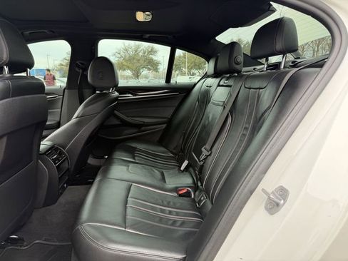 Used 2019 BMW 530i xDrive w/ Convenience Package image 27