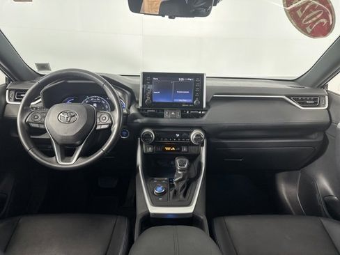 Used 2020 Toyota RAV4 XSE image 11