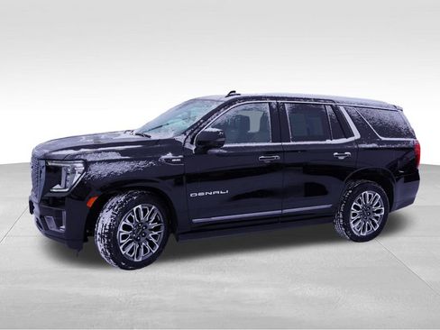 Certified 2024 GMC Yukon Denali Ultimate image 11