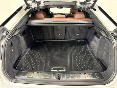 Certified 2026 BMW X6 xDrive40i w/ Climate Comfort Package AWD/4WD image 33