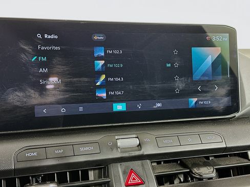 Used 2025 Kia K4 LXS image 21