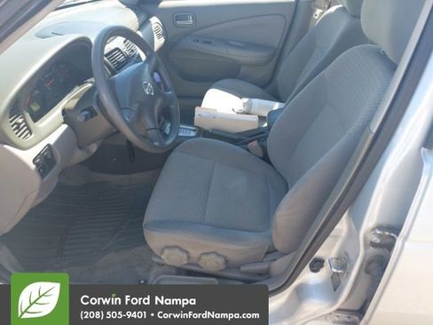 Used 2005 Nissan Sentra 1.8 S image 9