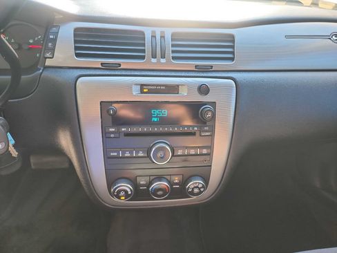 Used 2015 Chevrolet Impala Police FWD image 21