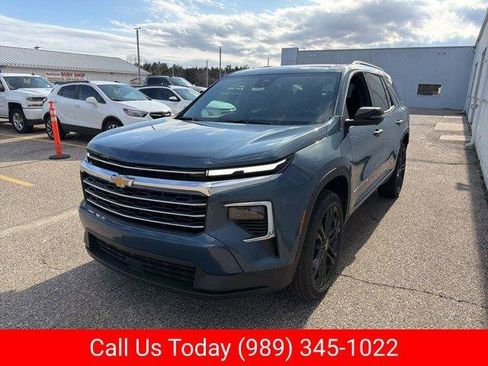 New 2026 Chevrolet Traverse LT w/ Driver Confidence Package FWD image 4