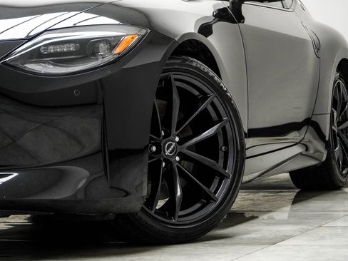 Used 2024 Nissan Z Performance w/ Floor Mat Package RWD image 3