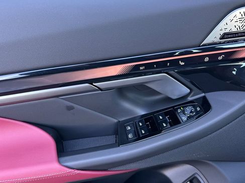 New 2026 BMW 550e xDrive w/ Executive Package image 10