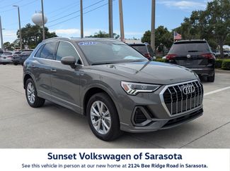 Used 2023 Audi Q3 2.0T Premium Plus w/ Premium Plus Package AWD/4WD video 1
