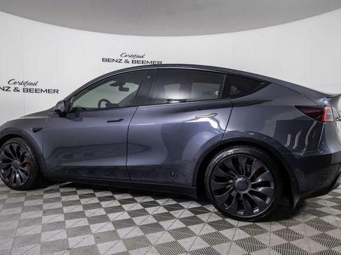 Used 2022 Tesla Model Y Performance image 13