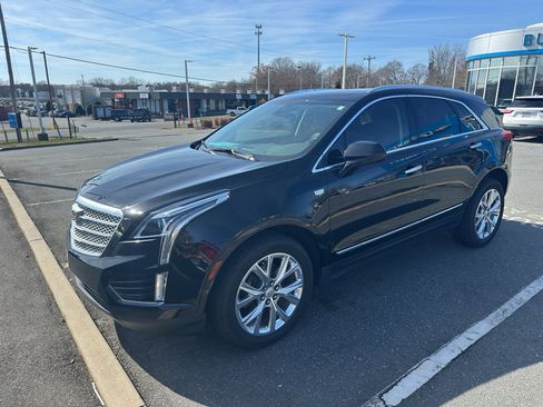 Used 2019 Cadillac XT5 Luxury w/ LPO, Radiant Package image 2