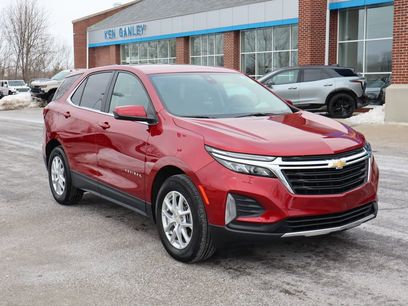 Used 2024 Chevrolet Equinox LT w/ LPO, Floor Liner Package