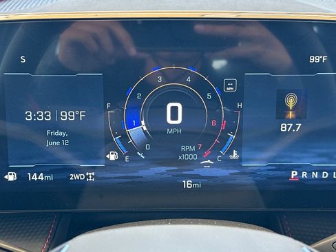 New 2026 Chevrolet Equinox RS w/ Convenience Package III AWD/4WD image 28