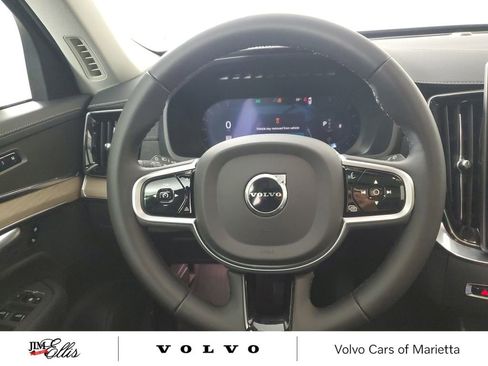 Certified 2025 Volvo XC90 B6 Core w/ Climate Package image 20