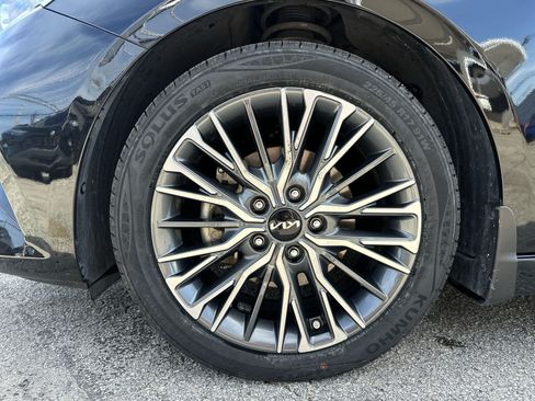 Certified 2023 Kia Forte GT-Line w/ GT-Line Premium Package FWD image 18