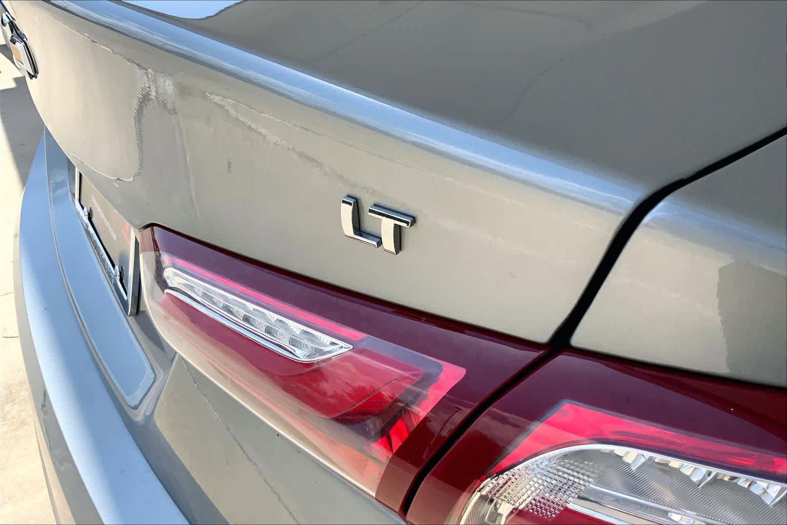 Used 2024 Chevrolet Malibu LT FWD image 9
