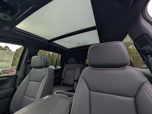 New 2026 Chevrolet Tahoe Premier w/ Sun And Tow Package image 7