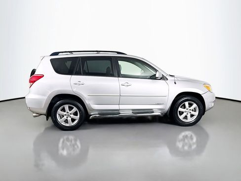 Used 2008 Toyota RAV4 Limited AWD/4WD image 4