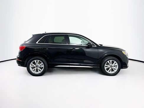 Used 2024 Audi Q3 2.0T Premium Plus w/ Premium Plus Package AWD/4WD image 10