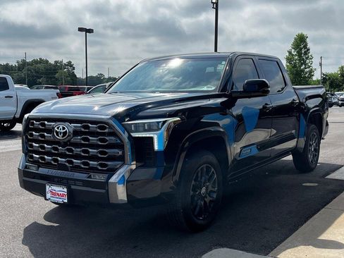 Used 2024 Toyota Tundra Platinum image 8