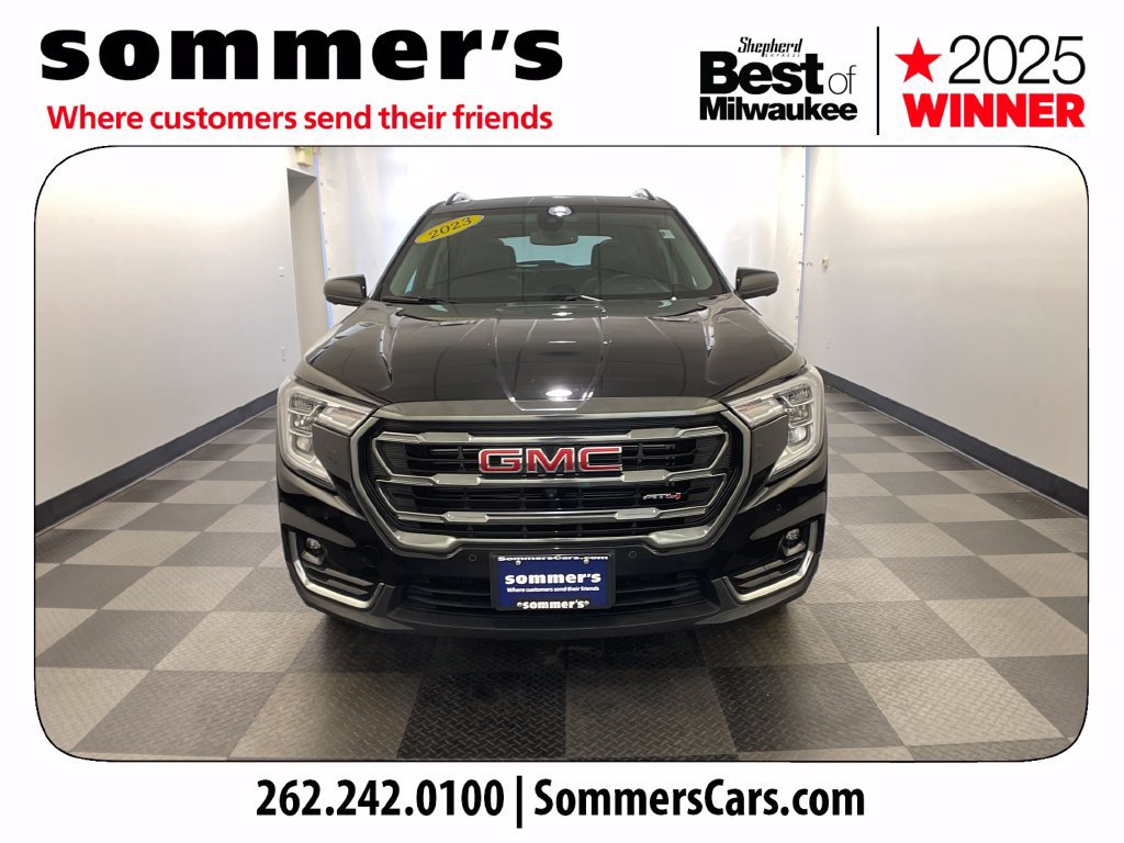 Used 2023 GMC Terrain AT4 w/ Infotainment Package II AWD/4WD image 8