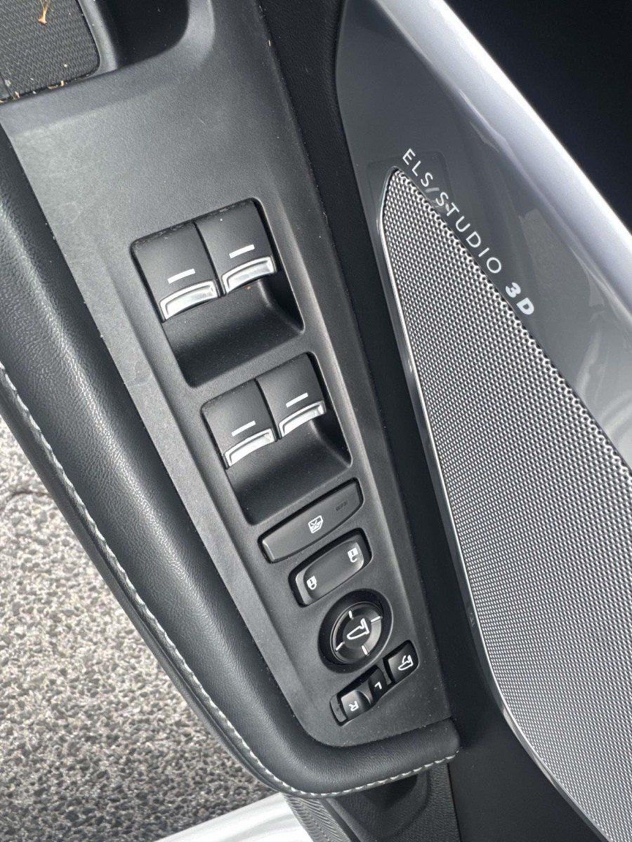 Used 2020 Acura RDX w/ Advance Package AWD/4WD image 15