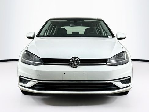 Used 2021 Volkswagen Golf 4-Door FWD image 2