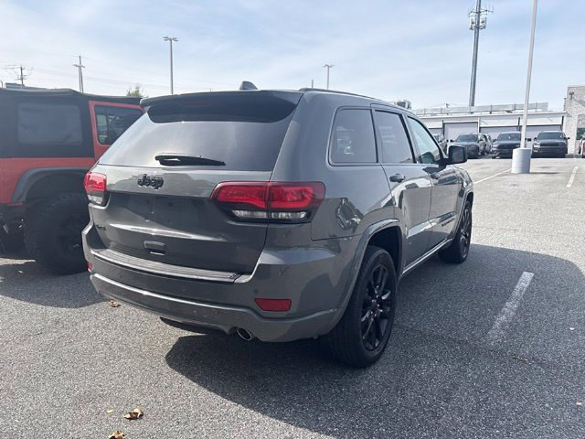Used 2021 Jeep Grand Cherokee Laredo X AWD/4WD image 8