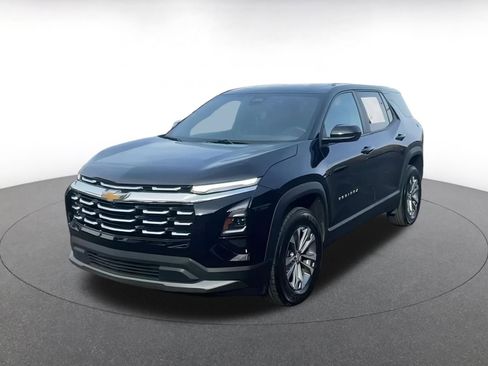 Used 2025 Chevrolet Equinox LT image 8