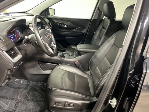 Certified 2023 GMC Terrain SLT w/ Infotainment Package II AWD/4WD image 13