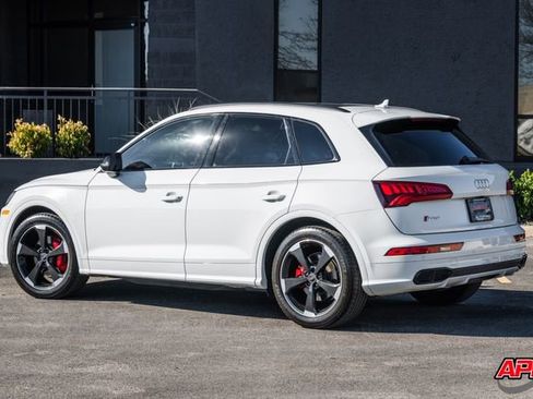 Used 2020 Audi SQ5 Premium Plus w/ Premium Plus Package image 5