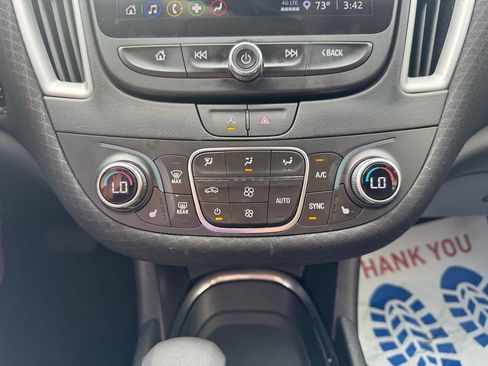 Used 2025 Chevrolet Malibu LT image 16