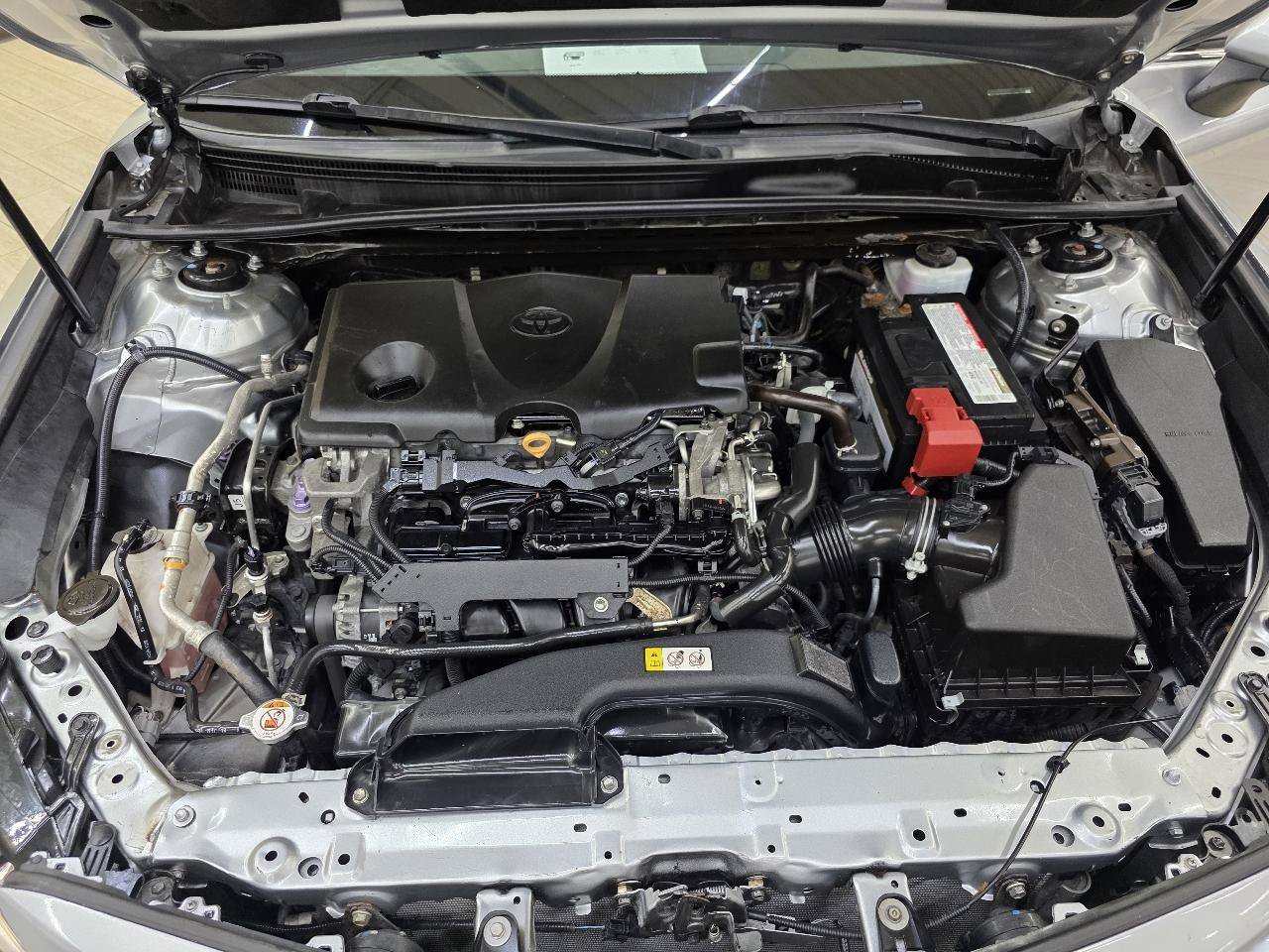 Used 2019 Toyota Camry SE w/ Convenience Package FWD image 39