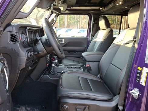 New 2026 Jeep Wrangler Unlimited Rubicon w/ Safety Group image 9