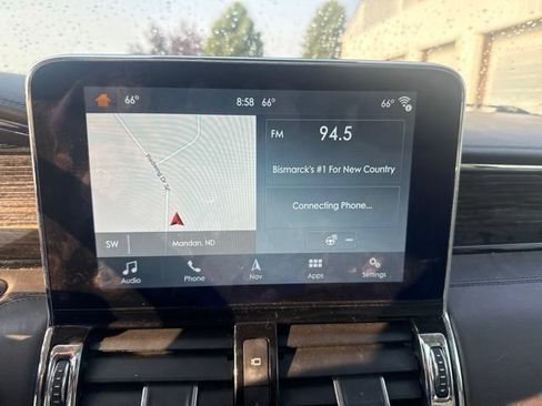 Used 2018 Lincoln Navigator L Black Label AWD/4WD image 3