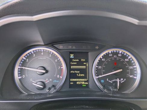 Used 2019 Toyota Highlander Limited image 10