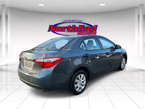 Used 2016 Toyota Corolla LE image 3