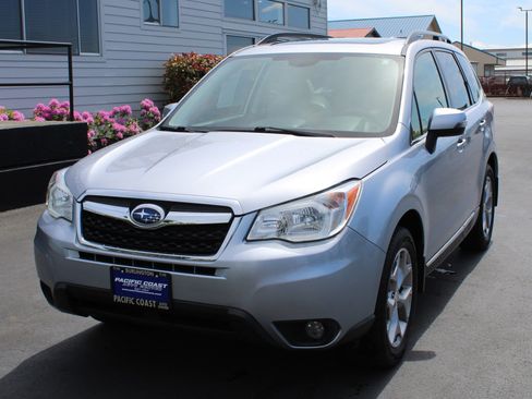 Used 2016 Subaru Forester 2.5i Touring w/ Eyesight & Navigation System AWD/4WD image 2