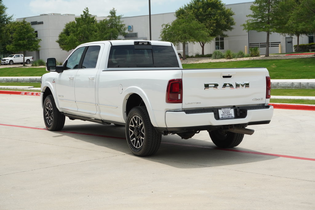 Used 2026 RAM 2500 Limited AWD/4WD image 3